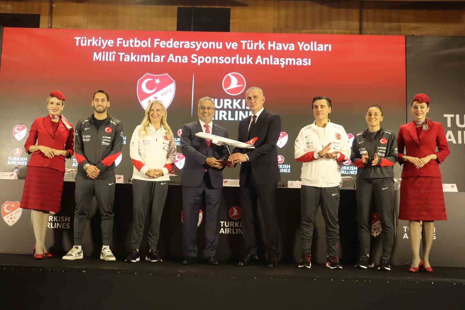 TFF ve THY arasındaki "Milli Takımlar Ana Sponsorluğu" anlaşması yenilendi