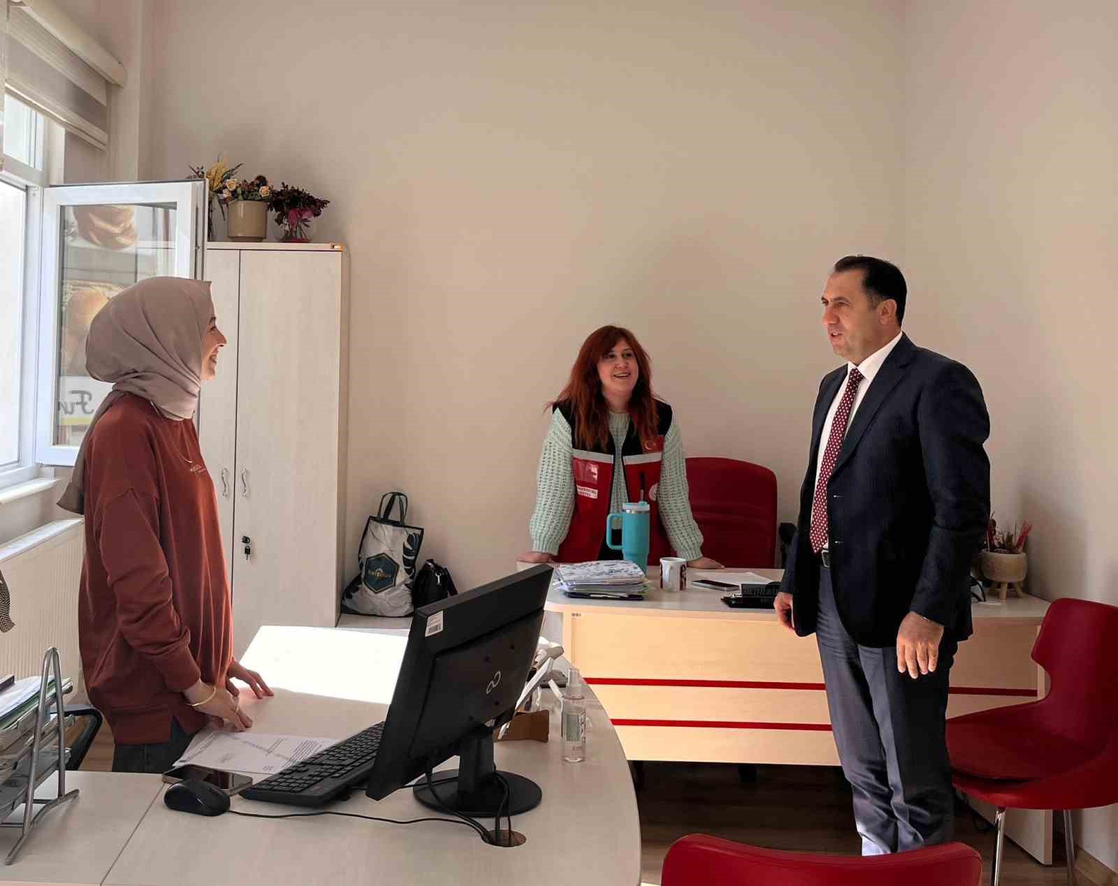 İl Müdürü Türkoğlu, Bozüyük’te sosyal hizmet çalışmalarını inceledi