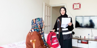 Ümraniye Belediyesi’nden yaşlılara yönelik "Evimde Güvendeyim" projesi