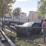 Makas atarken ortalığı birbirine kattı
