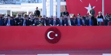 Cumhuriyet’in 102. yıl dönümü Vatan Caddesi’nde coşkuyla kutlandı