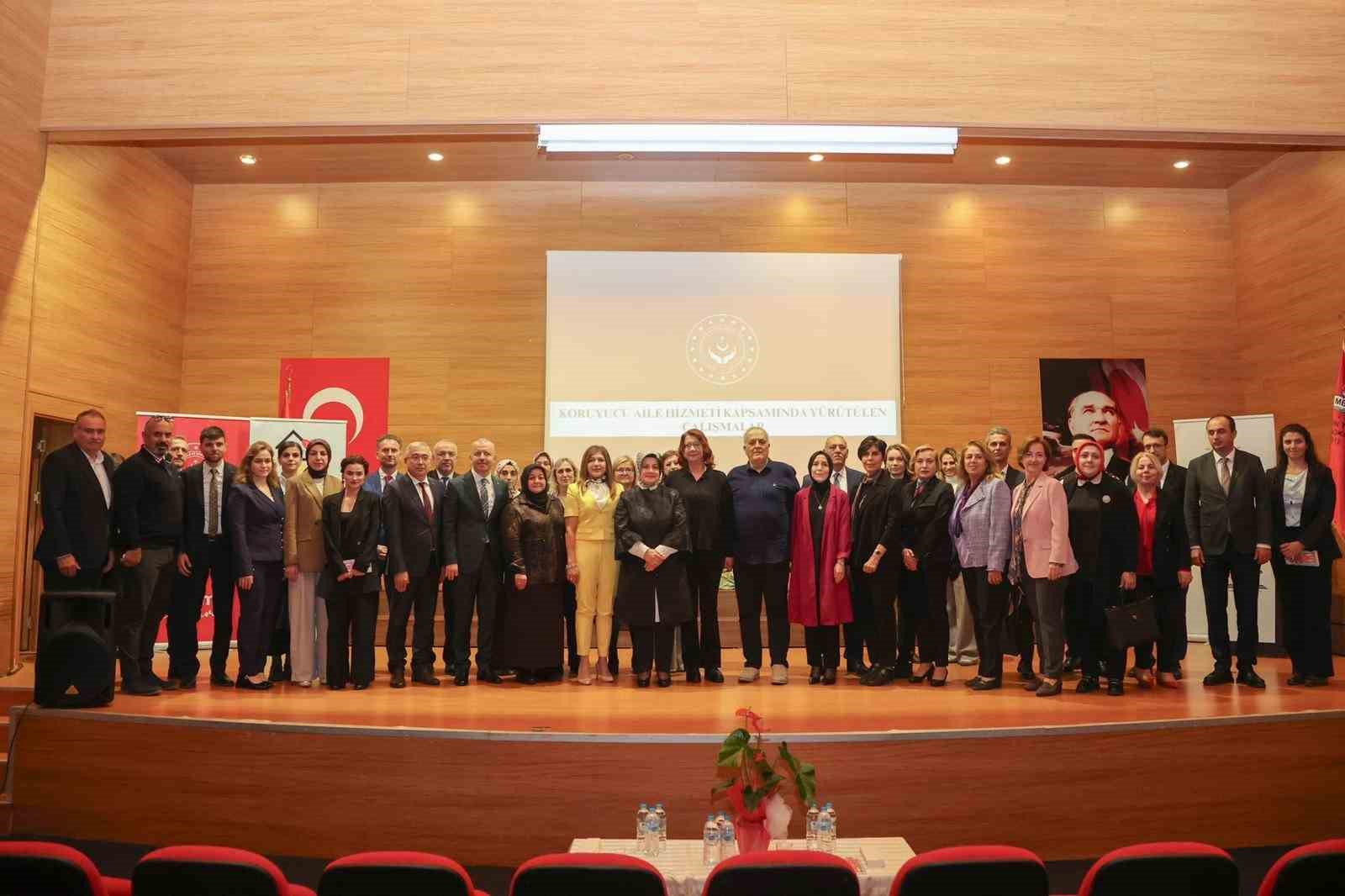 Bursa’da "Koruyucu Aile Güçlendirme Toplantısı" Nilüfer’de gerçekleştirildi