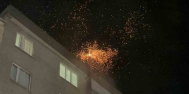 Tekirdağ’da bacadan alev püskürdü, geceyi aydınlattı