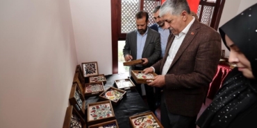 Kadınların el emeği eserlerine tam not