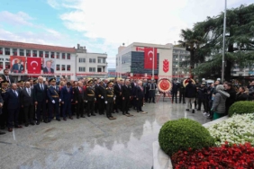Bursa Valisi Ayyıldız: "Cumhuriyetin 102. kuruluş yıl dönümünü coşku ve gururla yaşıyoruz"