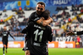 Trendyol Süper Lig: Kasımpaşa: 0 - Beşiktaş: 1 (Maç devam ediyor)