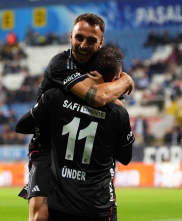 Trendyol Süper Lig: Kasımpaşa: 0 - Beşiktaş: 1 (Maç devam ediyor)