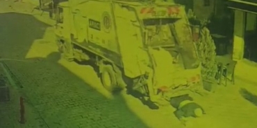 Yaşlı adamın kamyonun altında kalarak öldüğü kaza: Güvenlik kamerası görüntüleri ortaya çıktı