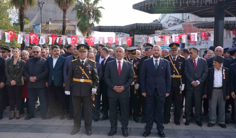 Cumhuriyet Bayramı Arnavutköy’de coşkuyla kutlandı