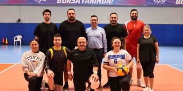 Nilüfer Belediyesi çalışanları filede ter döktü