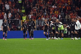 Kartal ilk 15 dakikada uçuyor