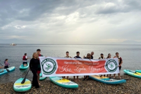 Öğrenciler suda dengede durmayı öğrendiler