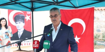 Ürünlü’de 275 hak sahibine imarlı tapu sevinci