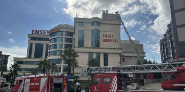 Pendik’te Özel Emsey Hastanesi’nde yangın paniği