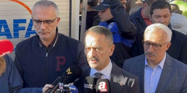 Kocaeli Valisi Aktaş: "Ailenin binanın 2. katında oturduğunu değerlendiriyoruz"