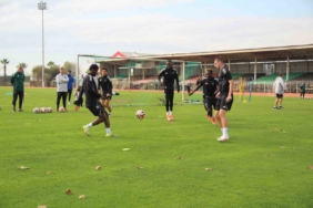 Kocaelispor’un başarılı futbolcusu Joseph Nonge: "Hocamız nerede isterse oynarım"