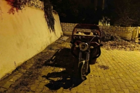 Bilecik’te devrilen üç tekerlekli motosiklette bulunan 2 kişi yaralandı