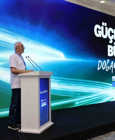 Aksa Doğalgaz, "Güçlü Büyüme Doğamızda Var" diyerek yeni yol haritasını belirledi