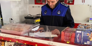 Zabıta ekiplerinden okul kantinlerine sıkı denetim