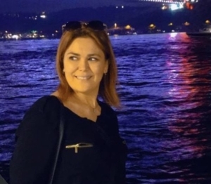 Esenyurt’ta kamyonun çarptığı kadının cesedi Adli Tıp Kurumundan alındı