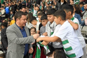 Osmangazi Belediyesi’nden şampiyonluk yolunda Bursaspor’a tam destek