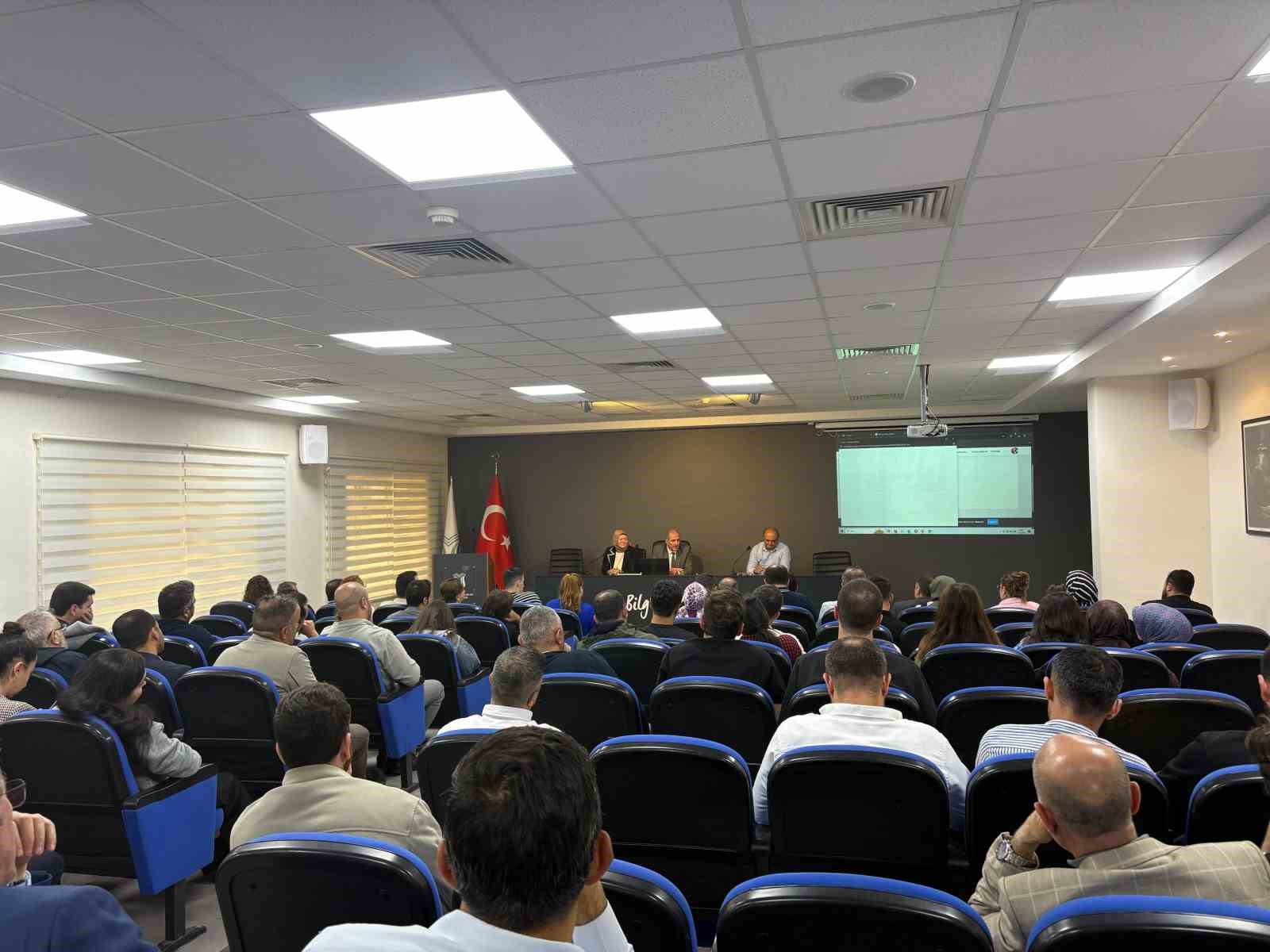 SUBÜ’de ‘Sayıştay Bulguları Eğitimi’ verildi