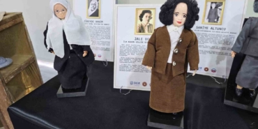 "Kahraman Türk Kadınları ve Folklorik Bebekler Sergisi" Gölcük’te açıldı