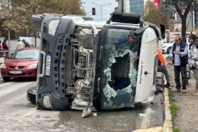 Sancaktepe’de beton mikseri devrildi: 1 yaralı