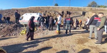 30 metrelik kuyuya düşen işçinin cansız bedenini itfaiye çıkardı