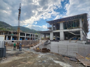 Gölcük’te eğitim yatırımları bir bir tamamlanıyor