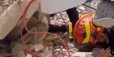 Gebze’deki enkazın altından umudun çığlığı böyle yükseldi