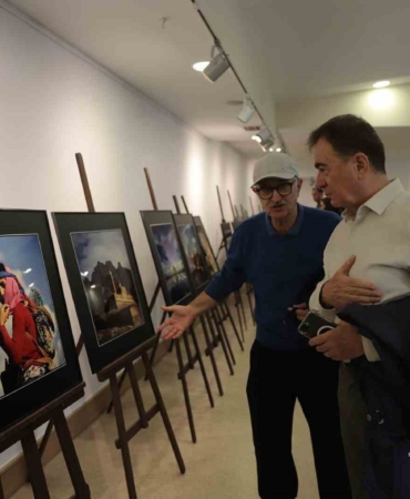 Yarım asırlık fotoğraf arşivi "Türkiye’de Zaman" sergisi açıldı