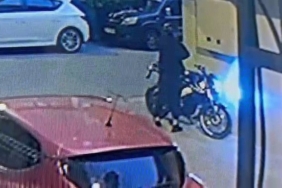 Beylikdüzü’nde 27 yaşındaki gencin katil zanlısı kapı önünde böyle beklemiş