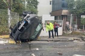 Beylikdüzü’nde kaladırımda yürüyen çocuğa araç çarptı: 1 ölü