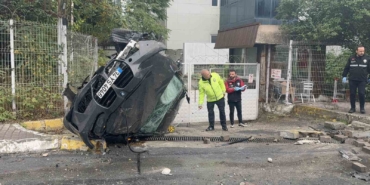 Beylikdüzü’nde kaladırımda yürüyen çocuğa araç çarptı: 1 ölü