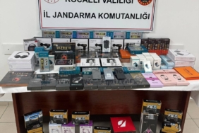 Kocaeli’de 2 milyon 450 bin TL’lik kaçak ürün ele geçirildi