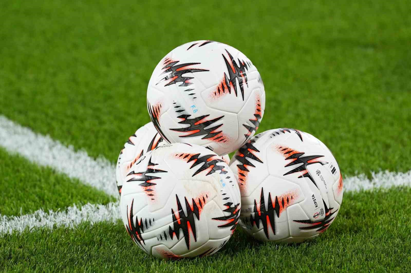 Domenico Tedesco’dan Stuttgart karşısında 4 değişiklik