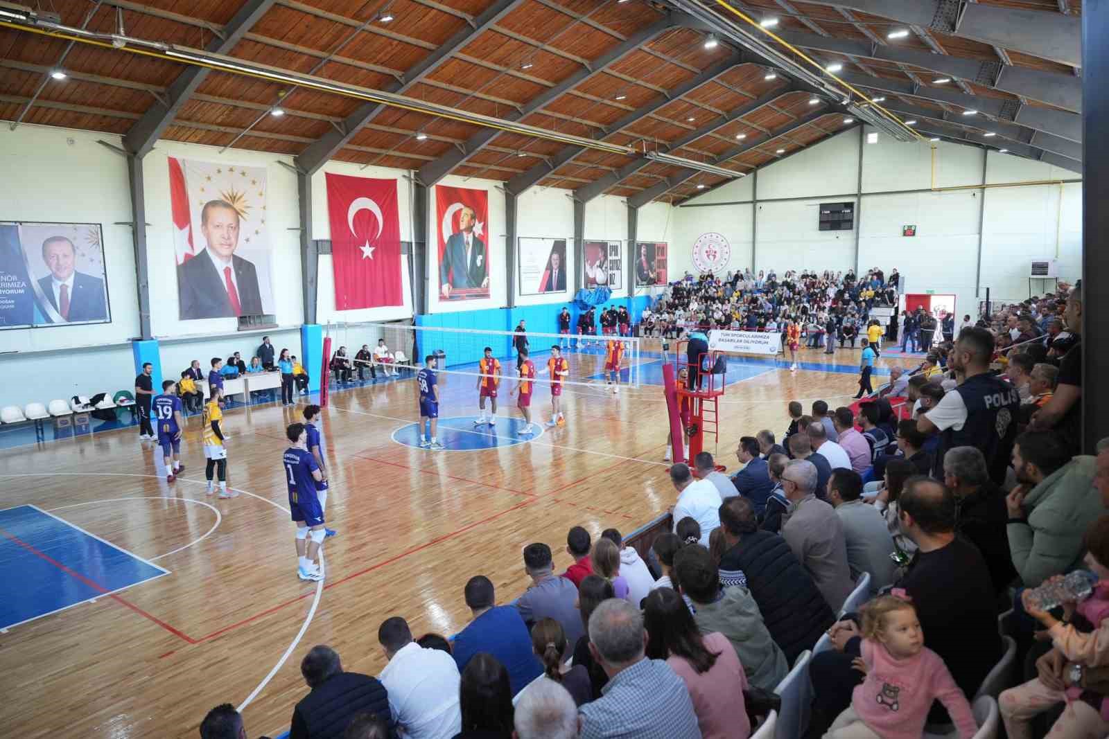 Yenişehir Belediyespor, namağlup yoluna devam ediyor