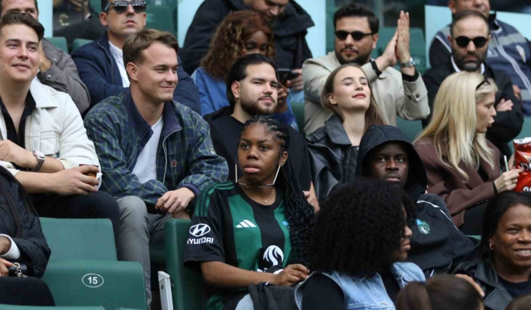 Trendyol Süper Lig: Kocaelispor: 0 - Corendon Alanyaspor: 0 (Maç devam ediyor)