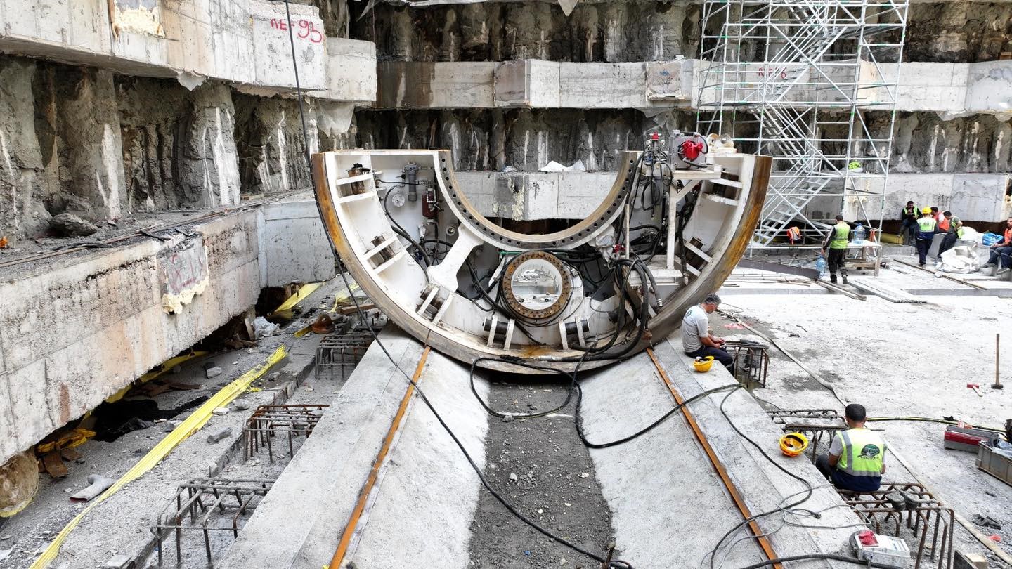 Körfezray Metro Projesi’nde iki tünel açma makinesinin daha montajına başlandı