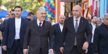 Orhangazi’de anaokulunun resmi açılışını TOBB Başkanı yaptı