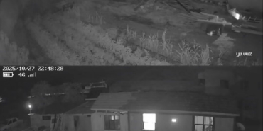 Sındırgı depreminde beşik gibi sallandı...O anlar kamerada