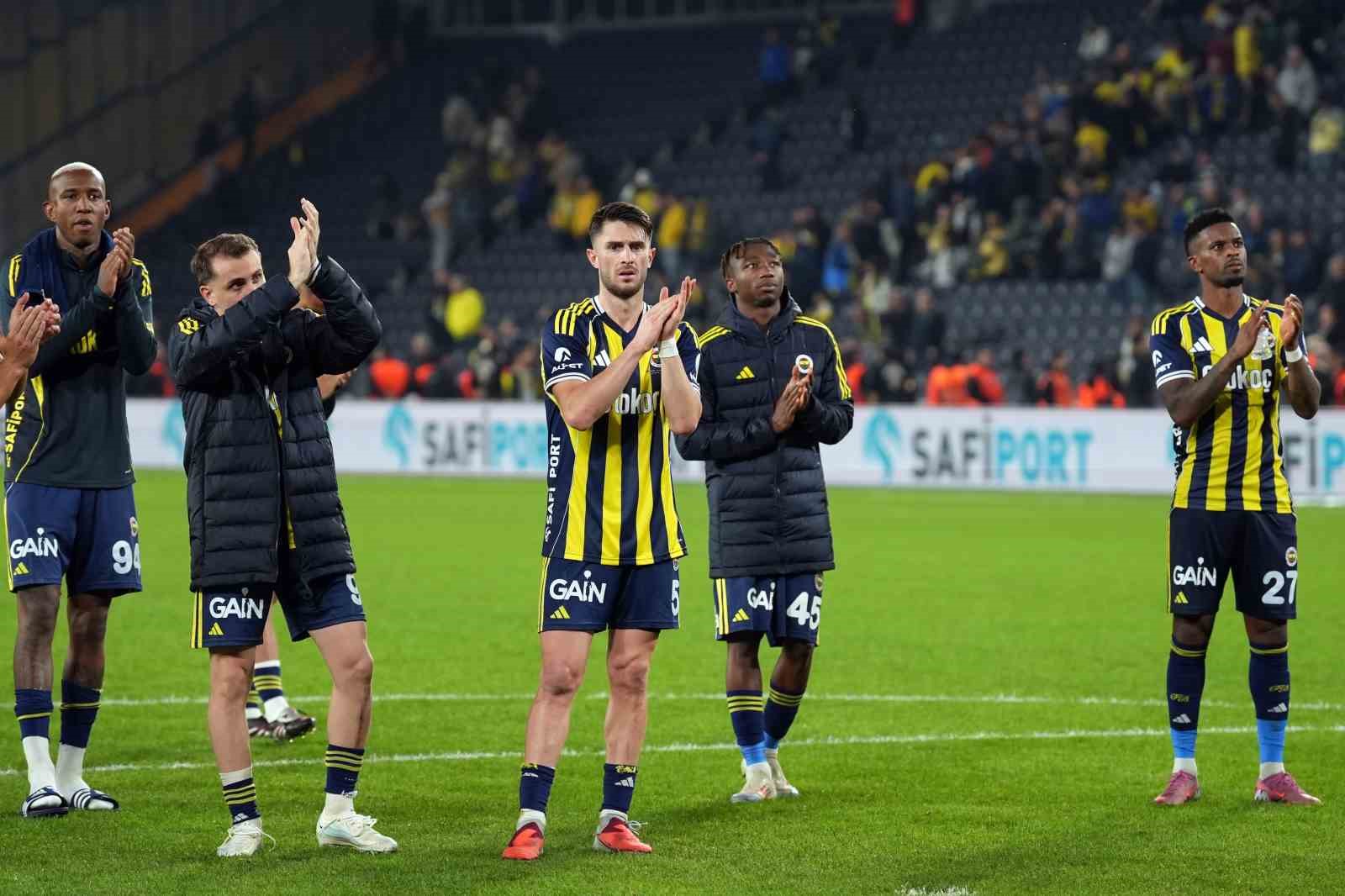 Trendyol Süper Lig: Fenerbahçe: 2 - Fatih Karagümrük: 1 (Maç sonucu)