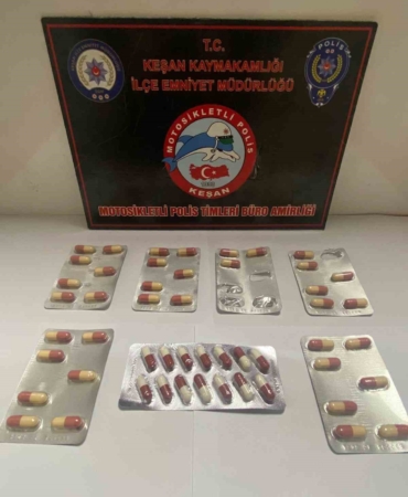 Keşan’da bir şüphelinin üzerinde sentetik ecza ele geçirildi