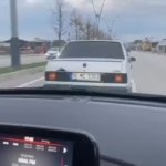 Bursa’da bir otomobil tartıştığı sürücünün önünü kesti