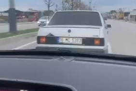 Bursa’da bir otomobil tartıştığı sürücünün önünü kesti