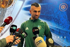 Serdar Dursun: "Oyundan çıksam belki daha mantıklıydı ama arma için savaşmak istedim"