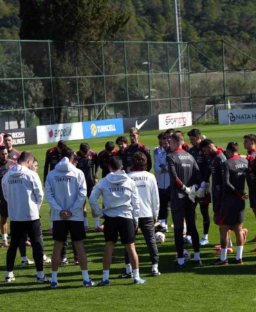 A Milli Futbol Takımı, Bulgaristan maçı hazırlıklarını tamamladı