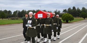 Balıkesir’deki silahlı saldırıda yaşamını yitiren uzman çavuş için askeri tören düzenlendi