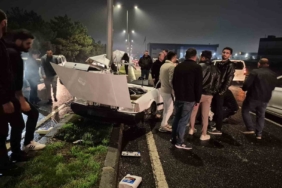 Kazada Fiat Tofaş ortadan ikiye ayrıldı: 1 yaralı